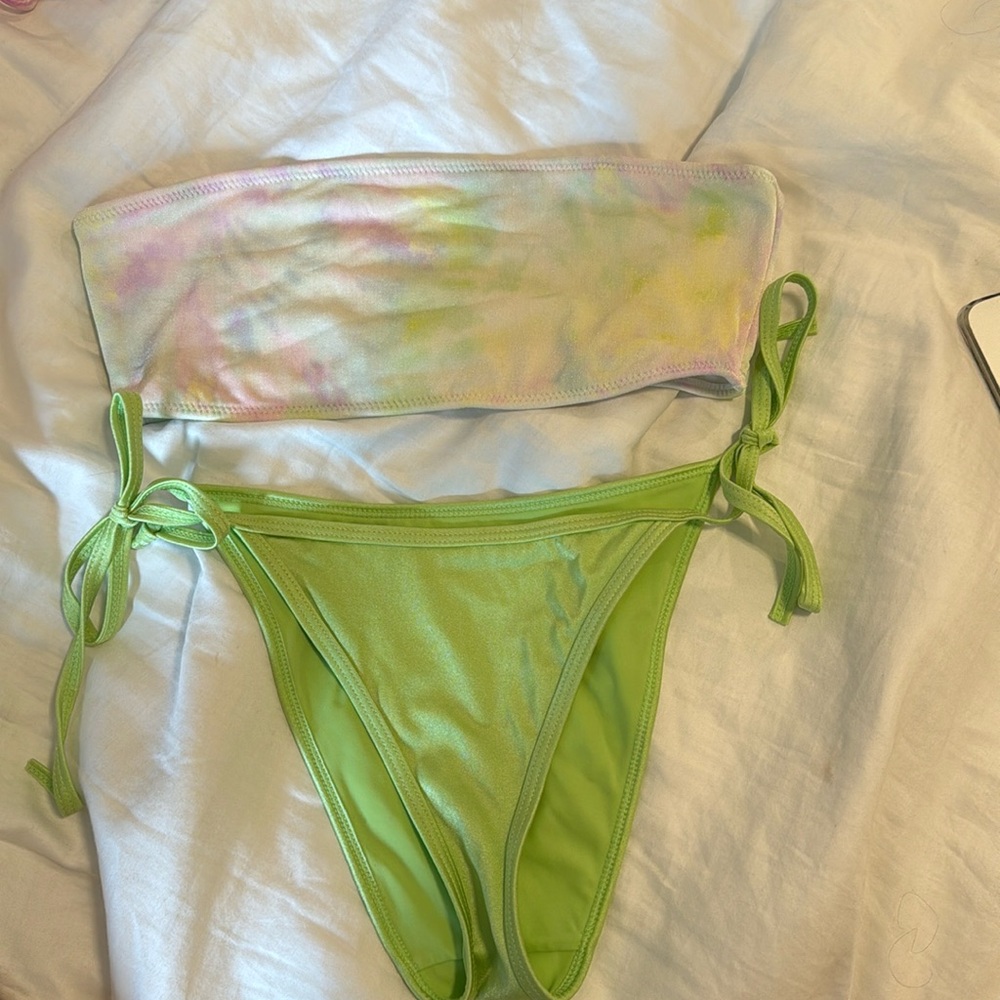 Pacsun Kendall and Kylie Bikini Top LA hearts Bottom